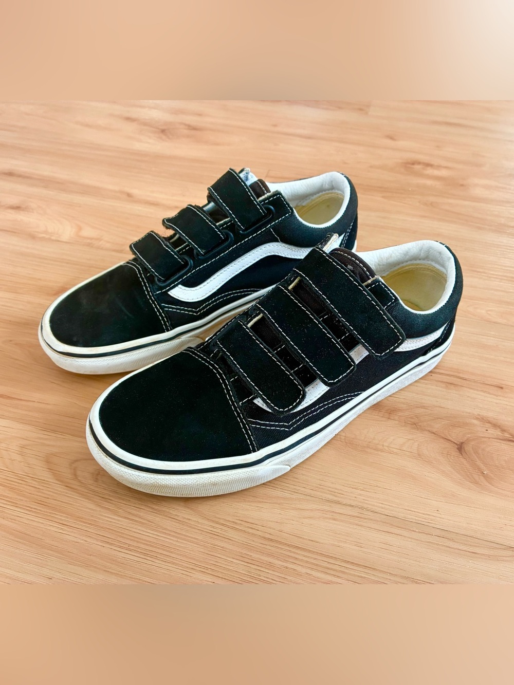 Vans Old Skool Strap Sneakers – Black/White – Women 8.0 US Mens 6.5 US